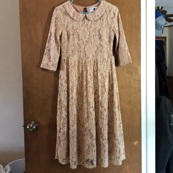 Dresses & Skirts - Dainty Jewell’s dress